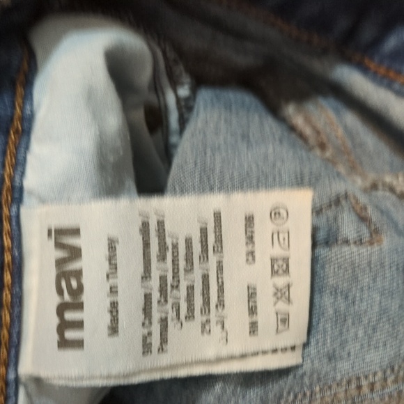 Mavi Jeans - Picture 9 of 13